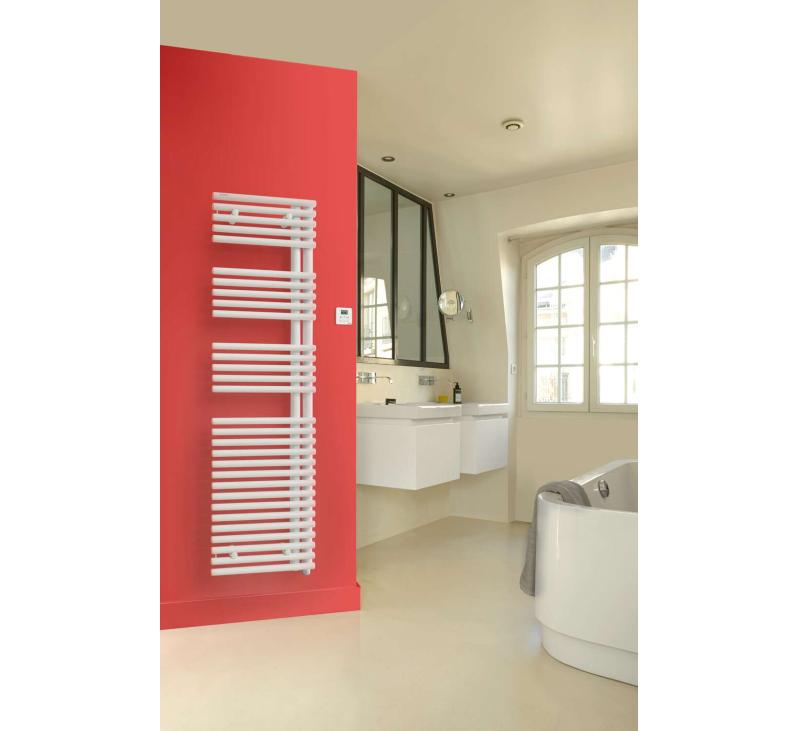 Cala Asymétrique Droite électrique - TLNR/GF | Acova_Seche serviettes_Cala Asym_TLNR_750W_HD_Amb.jpg